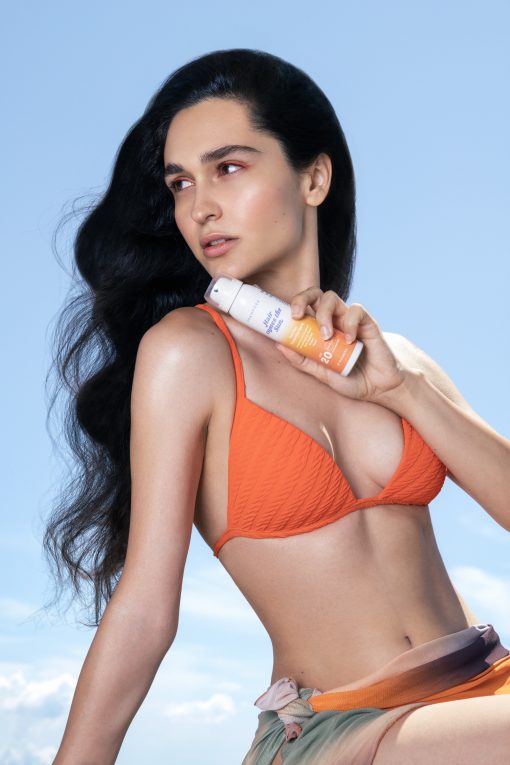 Apsauginis plaukų purškiklis nuo saulės SPF20 Shampora - Image 4